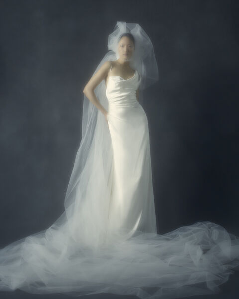 CHECK OUT VIVIENNE WESTWOOD'S DREAMY NEW BRIDAL COLLECTION – CR Fashion Book