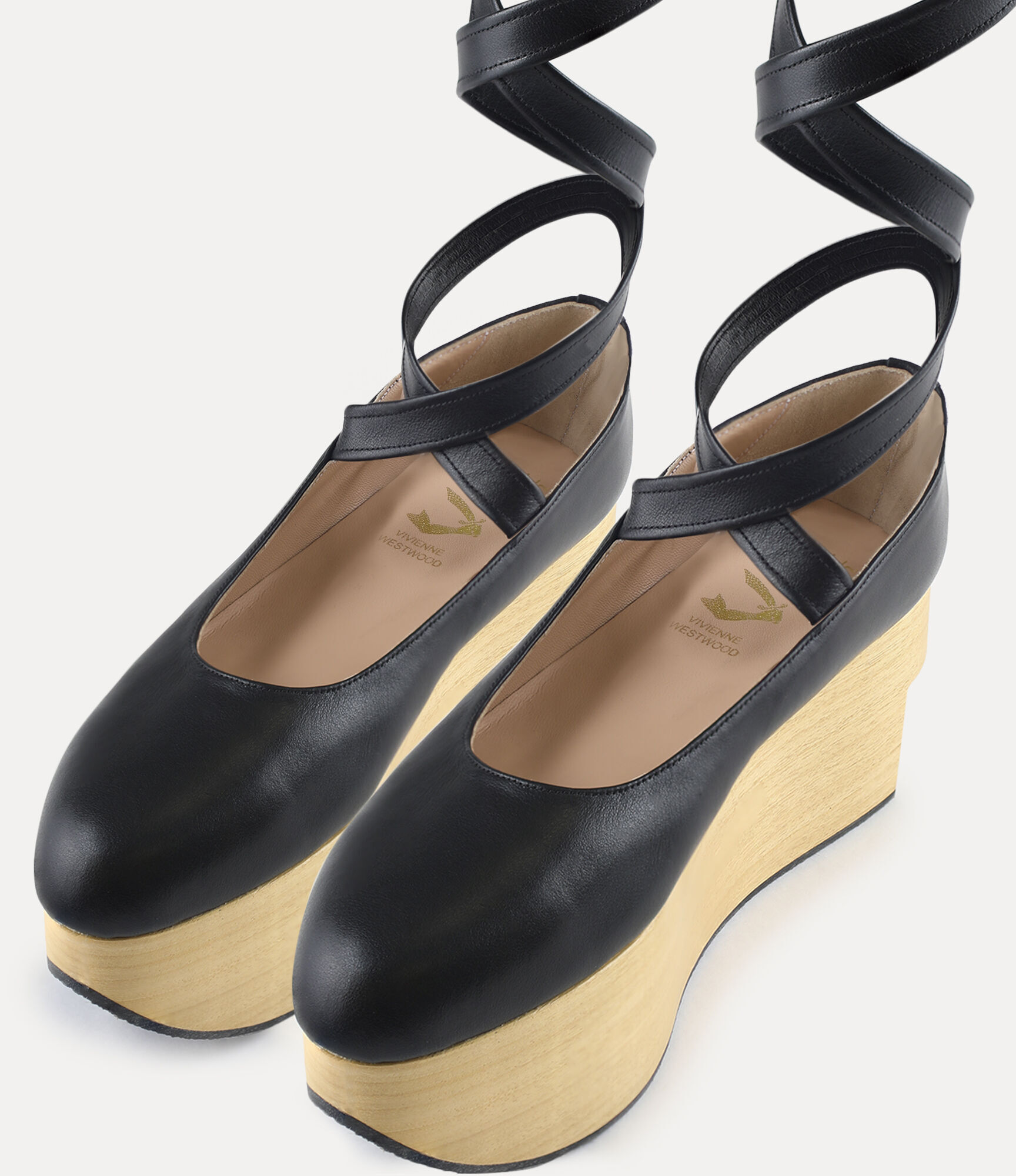 Rocking Horse Ballerina Shoes（黑色） | Vivienne Westwood®