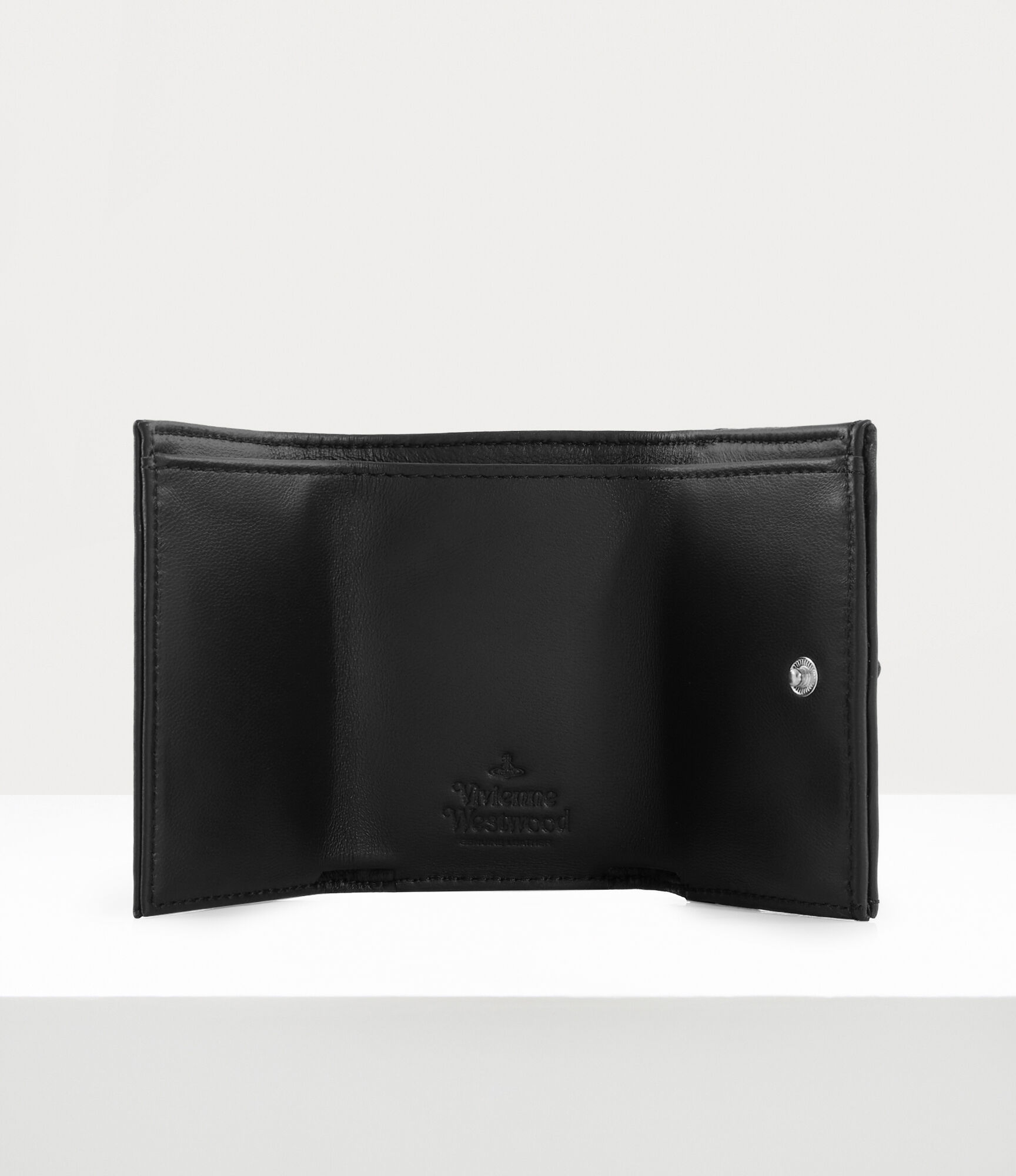 Nappa Envelope Billfold With Pocket in Black | Vivienne Westwood®