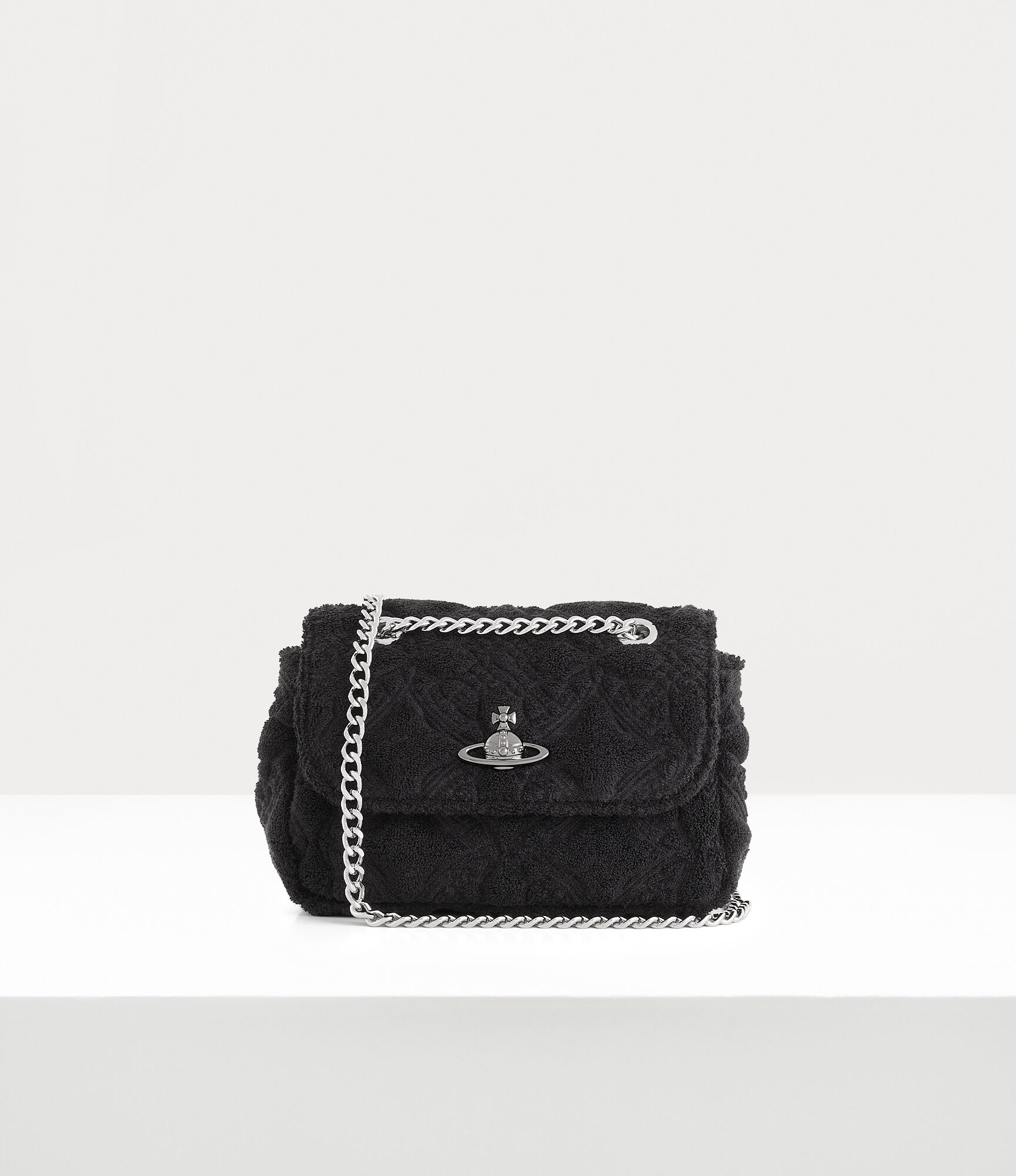 Small Purse With Chain（黑色） | Vivienne Westwood®