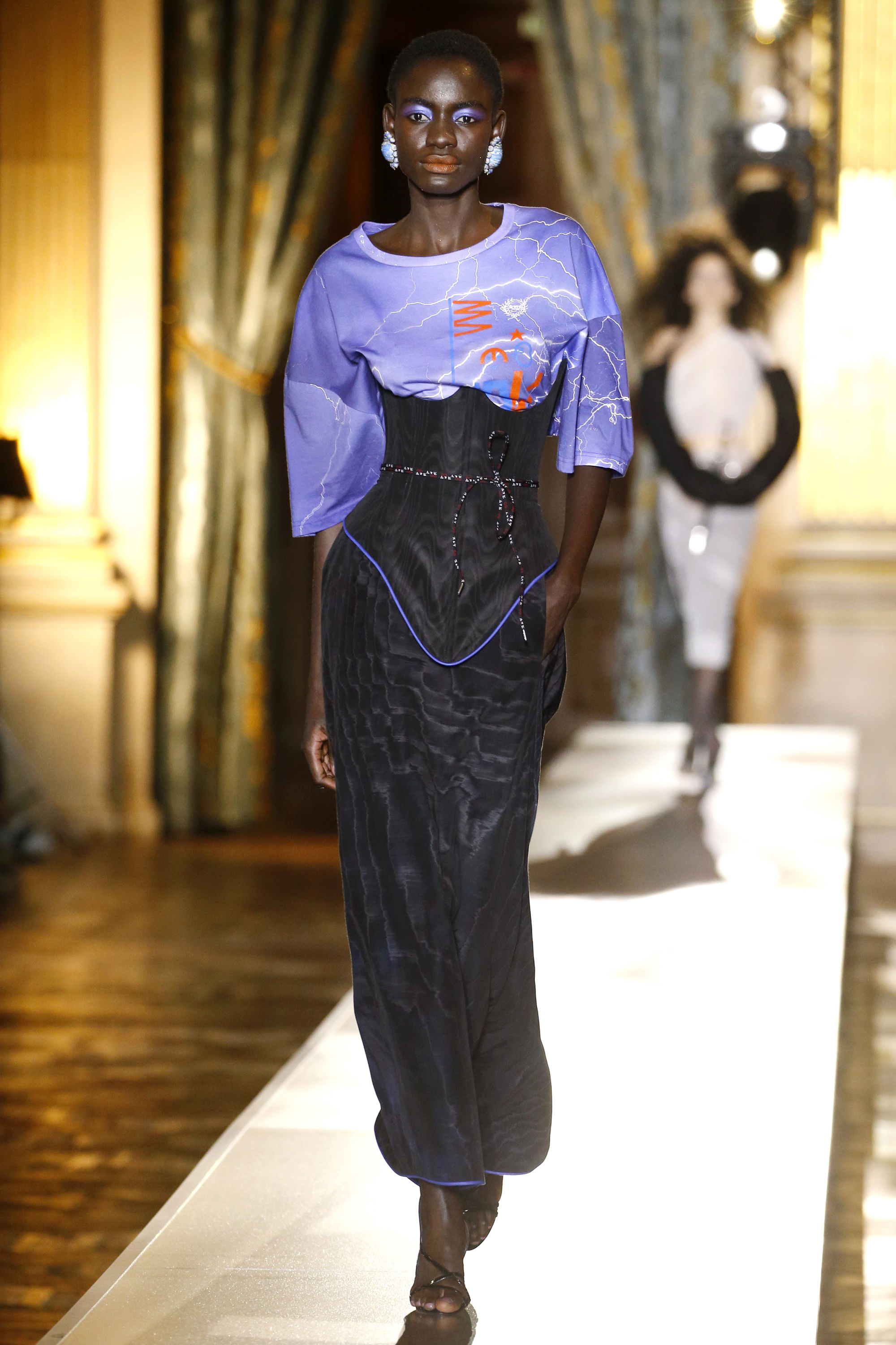 Vivienne Westwood Fall-Winter 2020-2021 - RUNWAY MAGAZINE ® Official